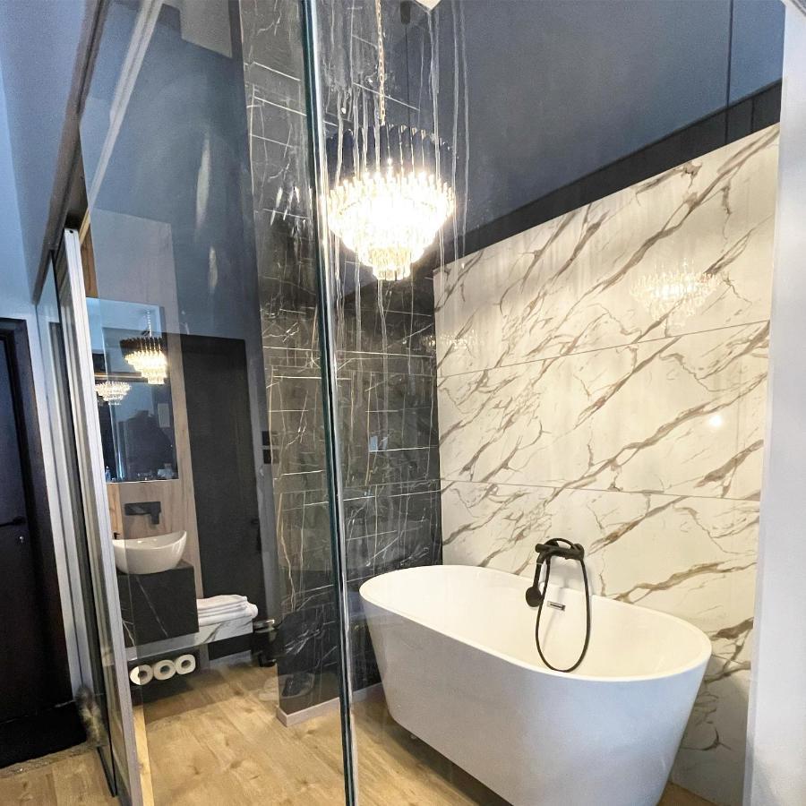 Ferienwohnung Lux Dabich Novi Sad Exterior foto