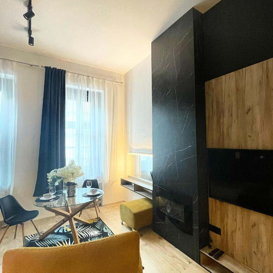 Ferienwohnung Lux Dabich Novi Sad Exterior foto